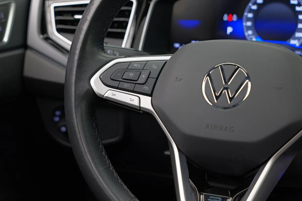 1.0 TSI R-Line Edition |Pano|3xR-Line|Keyless|