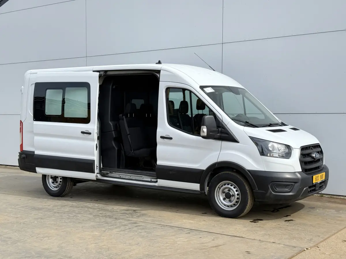 DC 2.0 TDCI L3H2 130PK 6-persoons Dubbele cabine L3H2 Trekhaak Parkeersensoren voor