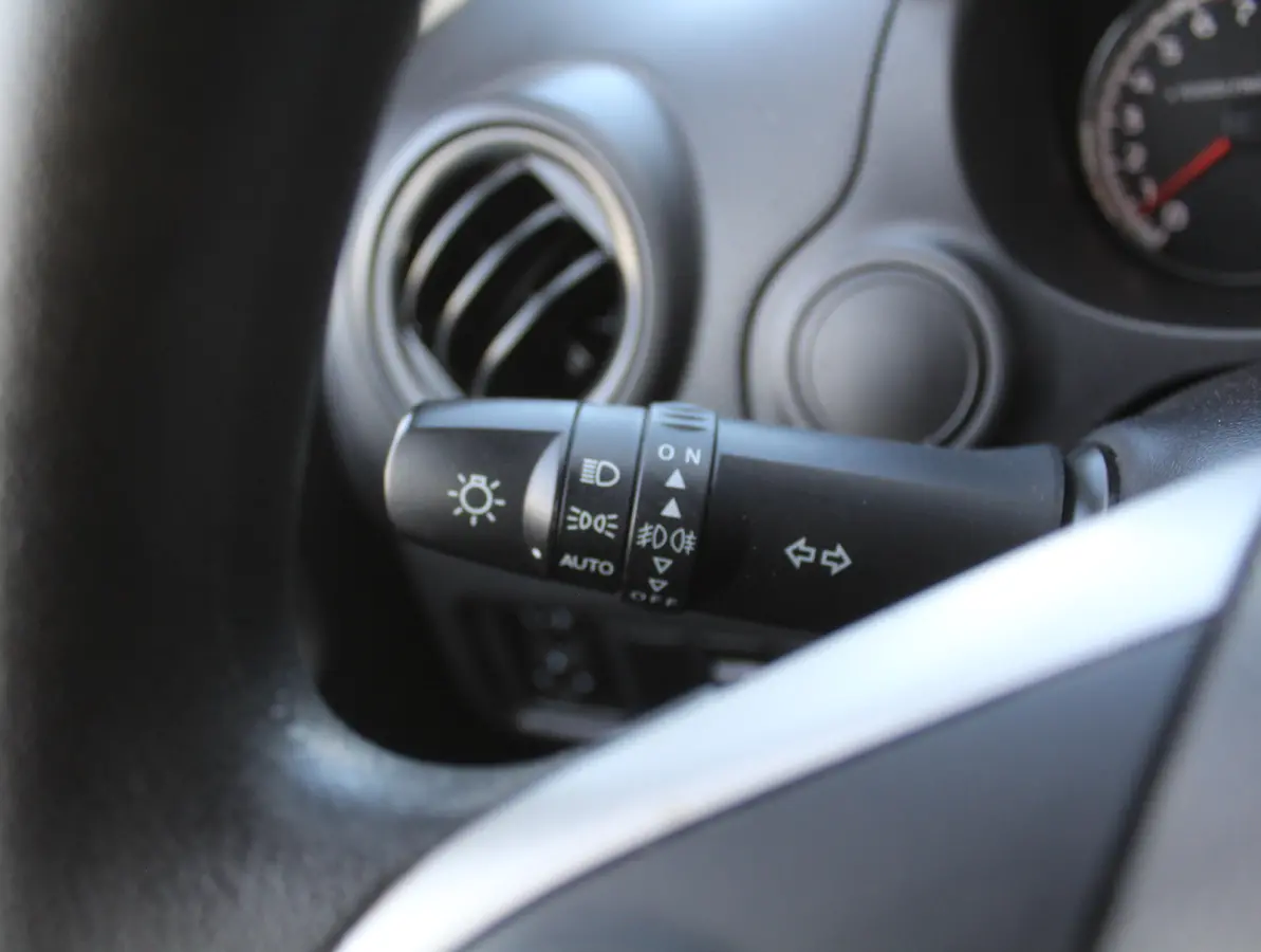 1.2 Connect+ AIRCO | CARPLAY | DAB | STB | ELRM/SP | CV | ISOFIX
