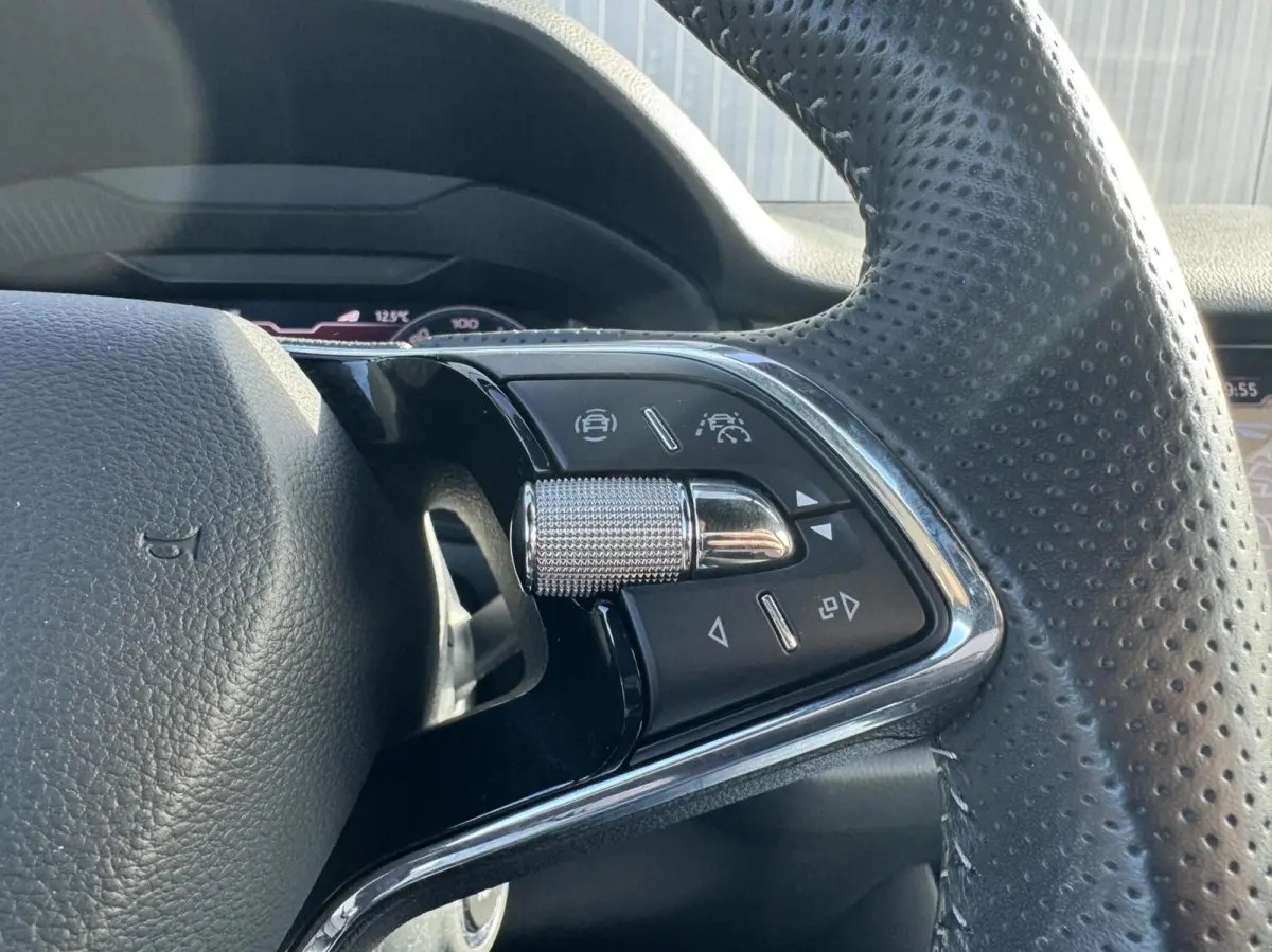 1.5 TSI Sportline Business|Trekhaak|NL-Auto