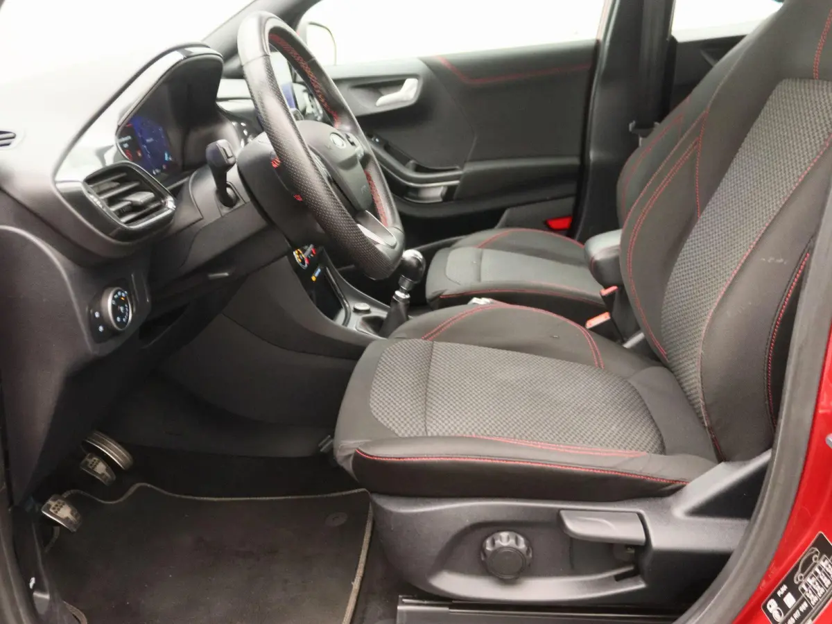 1.0 EcoBoost ST-Line | B&O | Winter Pakket | LED | Cruise Control | DAB |