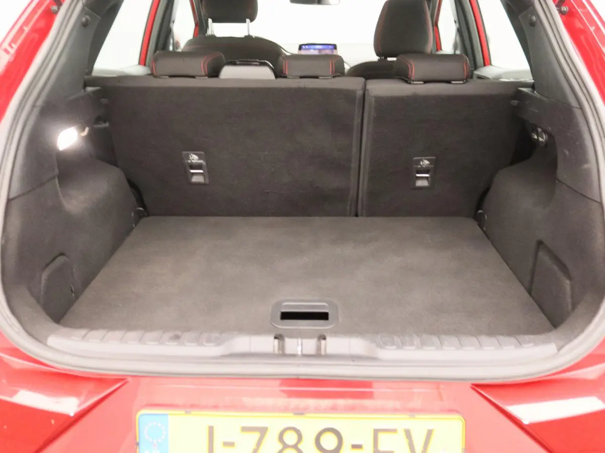 1.0 EcoBoost ST-Line | B&O | Winter Pakket | LED | Cruise Control | DAB |