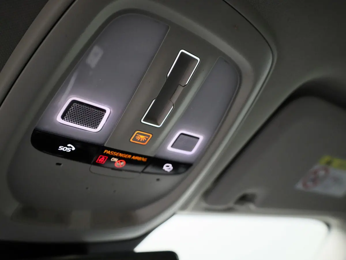 T6 PHEV Plus Dark Aut. | TREKHAAK | PANO-SCHUIFDAK | STOEL-STUURWIELVERWARMING | LEER | CAMERA | NAVIGATIE