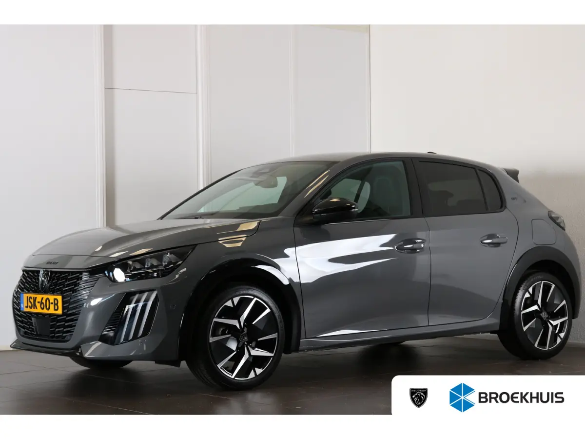 1.2 Hybrid 145 e-DCS6 GT | Alcantara | Stoelverwarming + Massage | Camera V+A | Navi | Clima | Adaptive Cruise Parkeersensoren V+A | Dodehoeksensoren | Full LED | Keyless | 3D-Cockpit | 17" 