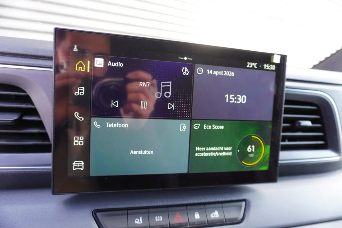 T35 L3H2 Extra long range 87 kWh 420km Range WLTP Trekhaak Tacho Apple Carplay Camera Cruise control Parkeersensoren
