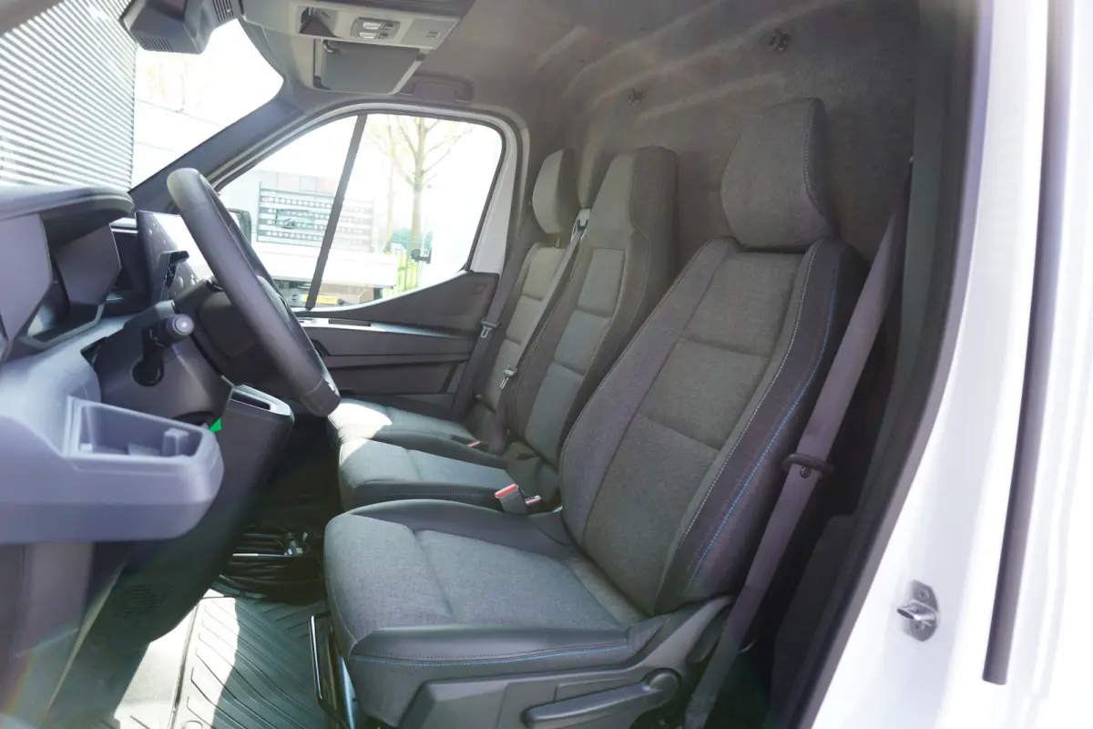 T35 L3H2 Extra long range 87 kWh 420km Range WLTP Trekhaak Tacho Apple Carplay Camera Cruise control Parkeersensoren