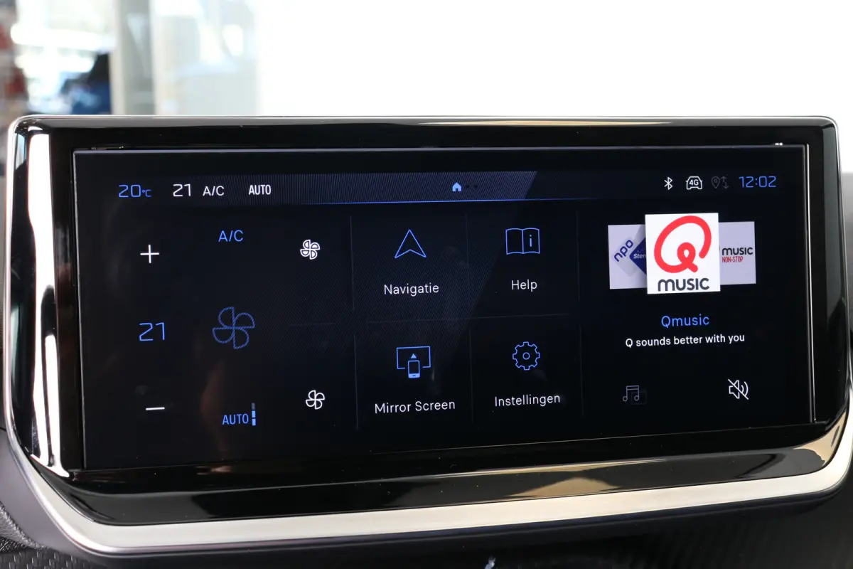 1.2 Hybrid 145PK e-DCS6 GT | Navi | Alcantara | Adaptive Cruise | Stoelverwarming + Massage | Camera V+A | Parkeersensoren V+A | Dodehoeksensoren | Full LED | Keyless | 3D-Cockpit | 17" Lich