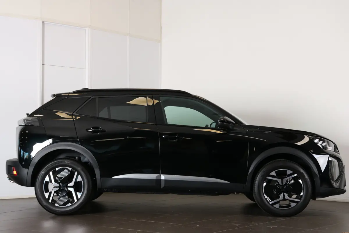 1.2 Hybrid 145PK e-DCS6 GT | Navi | Alcantara | Adaptive Cruise | Stoelverwarming + Massage | Camera V+A | Parkeersensoren V+A | Dodehoeksensoren | Full LED | Keyless | 3D-Cockpit | 17" Lich