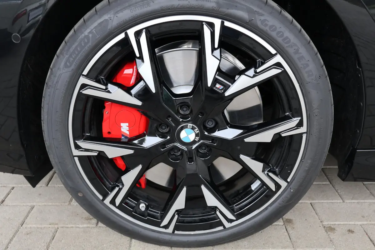 120 M-sport Design edition | M Sportpakket Pro | Driving Assistant | Comfort Access