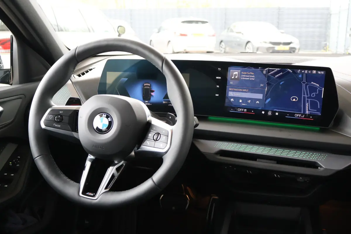 120 M-sport Design edition | M Sportpakket Pro | Driving Assistant | Comfort Access