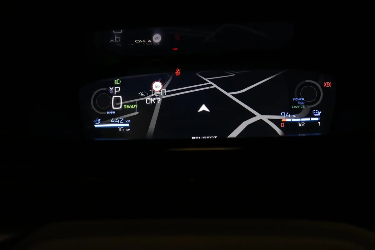 GT 54 kWh | Navi | Camera | Verw. voorstoelen en stuur | PDC V+A | Keyless | Ad. cruise control |