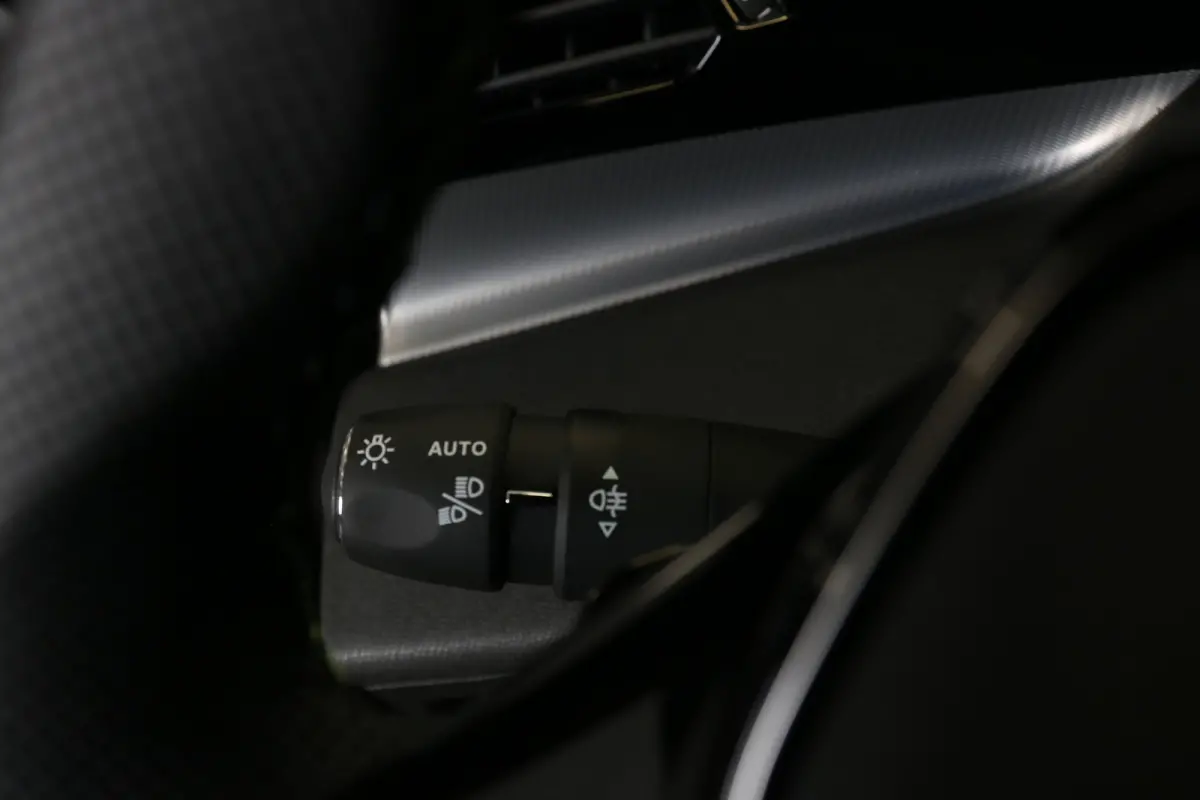 GT 54 kWh | Navi | Camera | Verw. voorstoelen en stuur | PDC V+A | Keyless | Ad. cruise control |