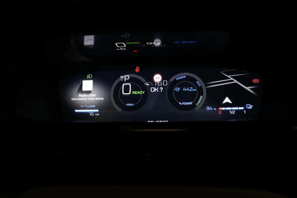 GT 54 kWh | Navi | Camera | Verw. voorstoelen en stuur | PDC V+A | Keyless | Ad. cruise control |