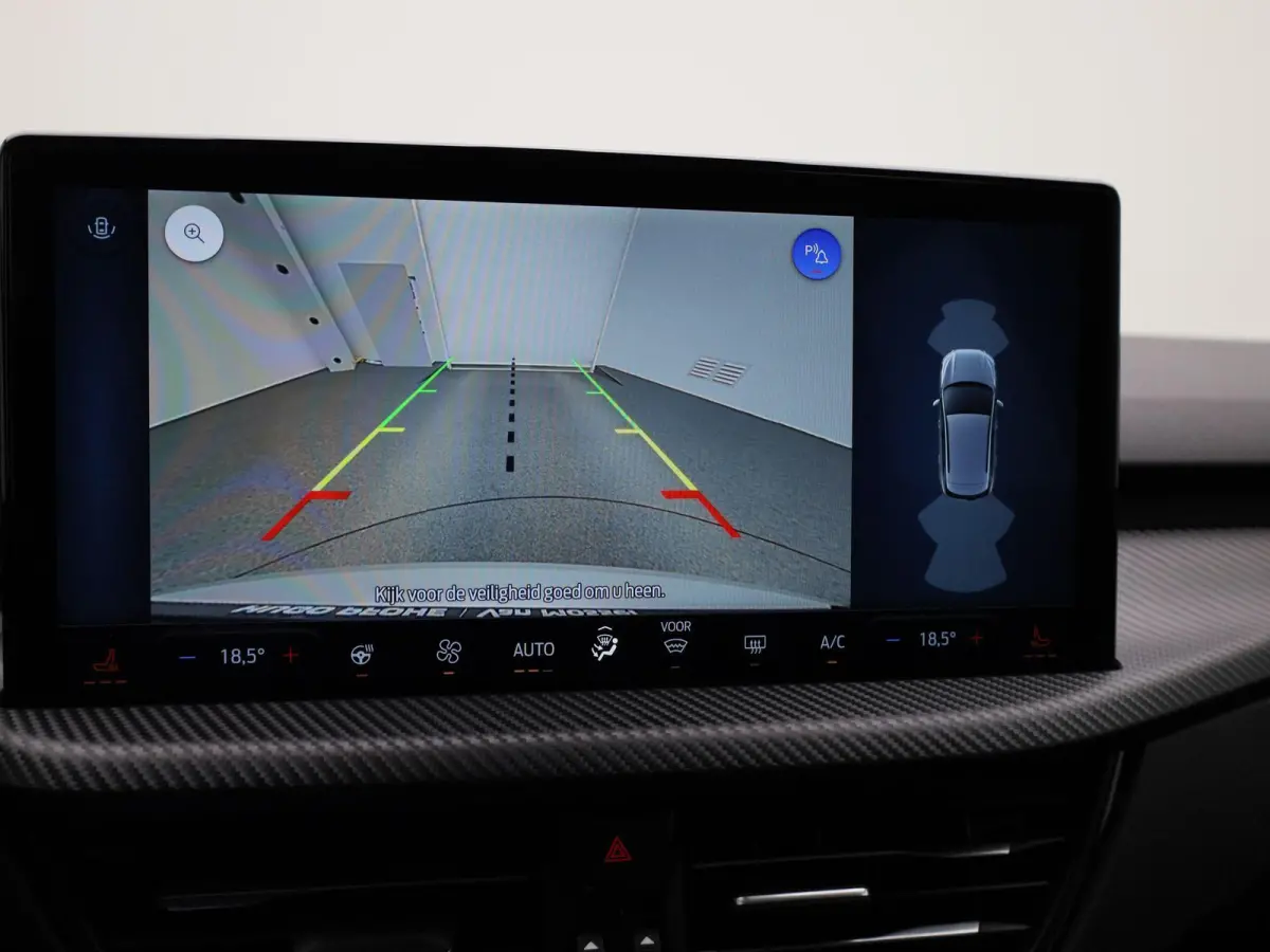 2.5 PHEV ST-Line | STOEL-STUURWIELVERWARMING | HEAD-UP DISPLAY | NAVIGATIE | CAMERA | LED MATRIX