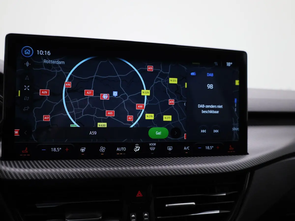 2.5 PHEV ST-Line | STOEL-STUURWIELVERWARMING | HEAD-UP DISPLAY | NAVIGATIE | CAMERA | LED MATRIX