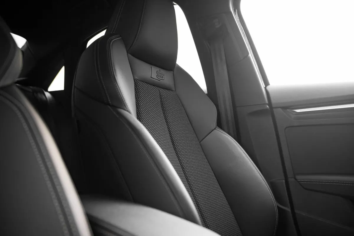30 TFSI S edition | Trekhaak | Carplay | Comfortpakket Plus | Achteruitrijcamera |