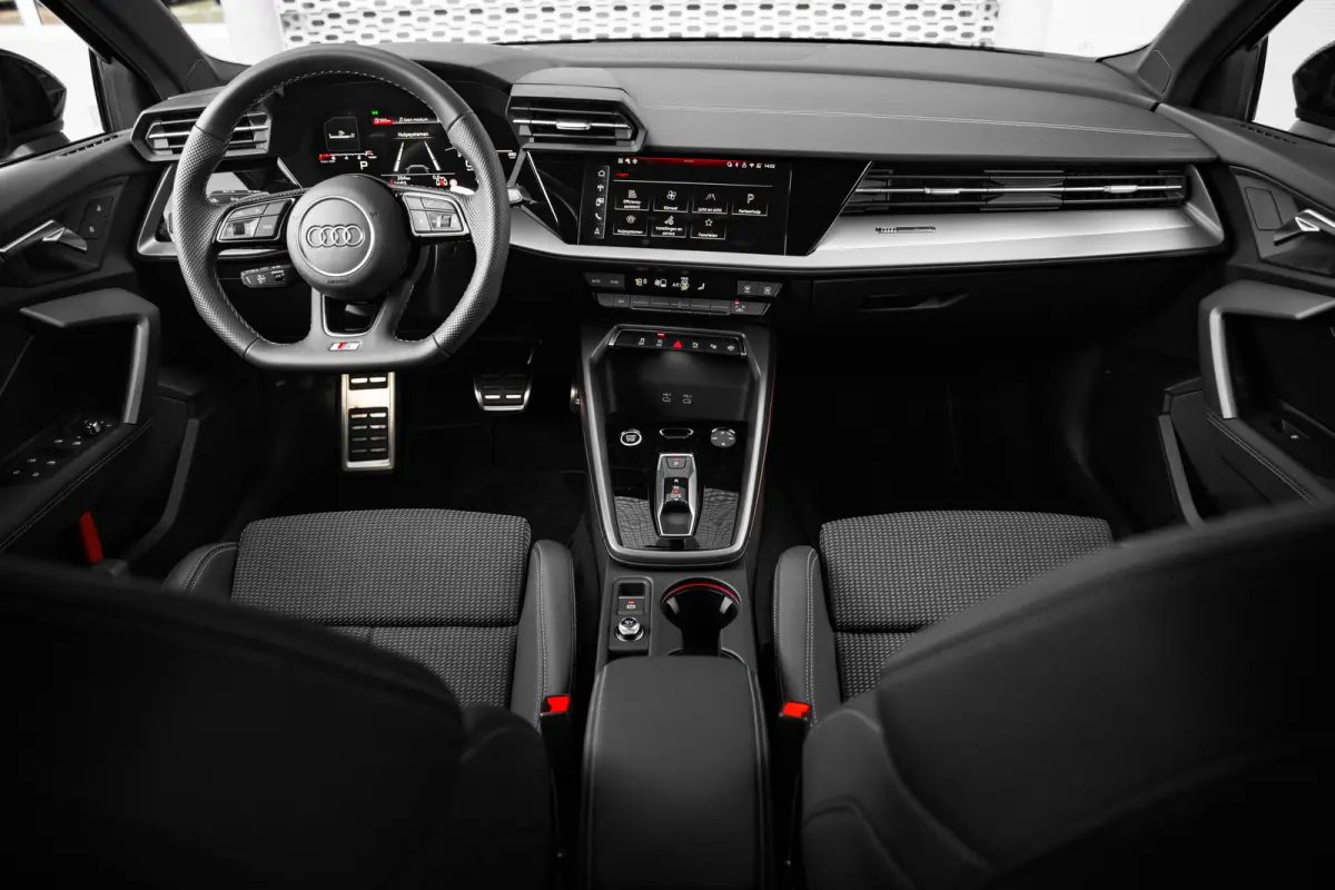 30 TFSI S edition | Trekhaak | Carplay | Comfortpakket Plus | Achteruitrijcamera |