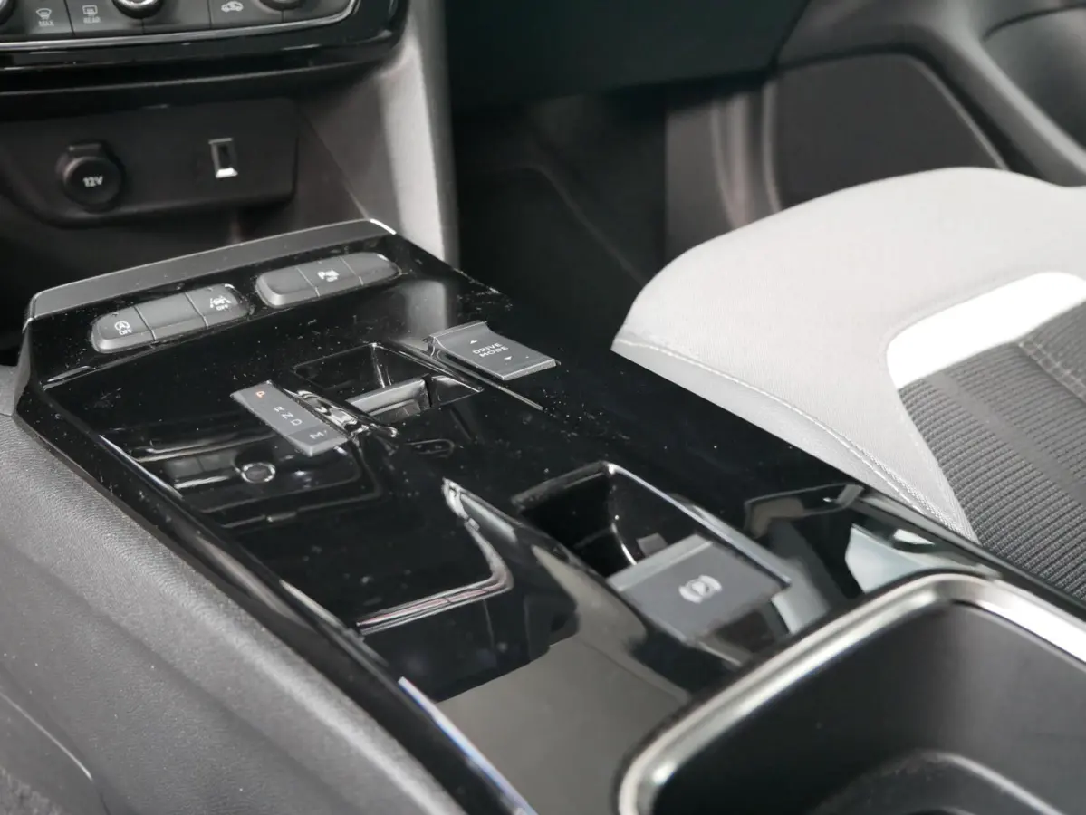 1.2 Turbo Elegance Camera| Carplay| Trekhaak