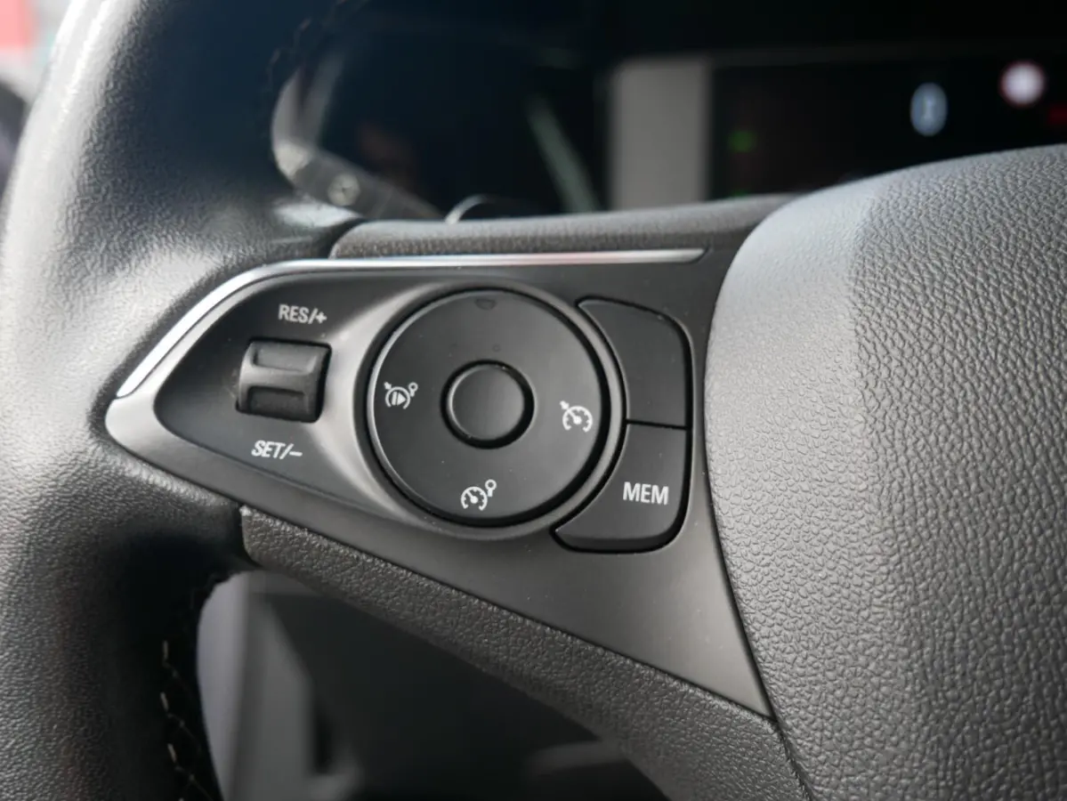 1.2 Turbo Elegance Camera| Carplay| Trekhaak