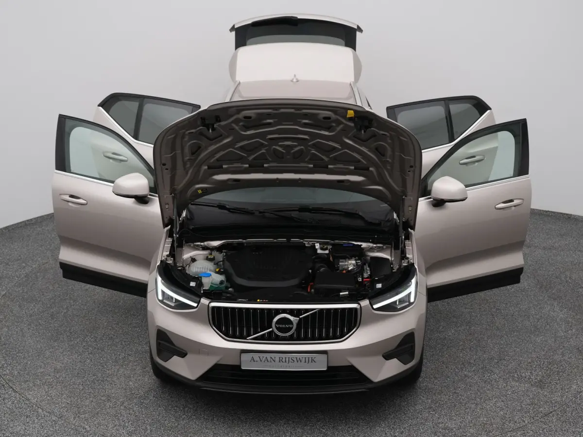1.5 T4 Recharge Inscription | FACELIFT | KEYLESS | LEDER