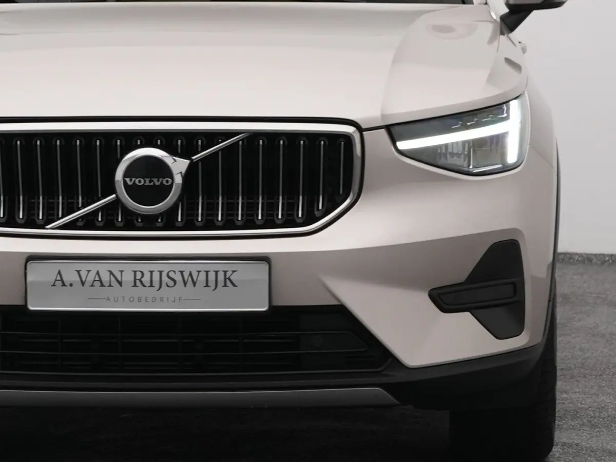 1.5 T4 Recharge Inscription | FACELIFT | KEYLESS | LEDER