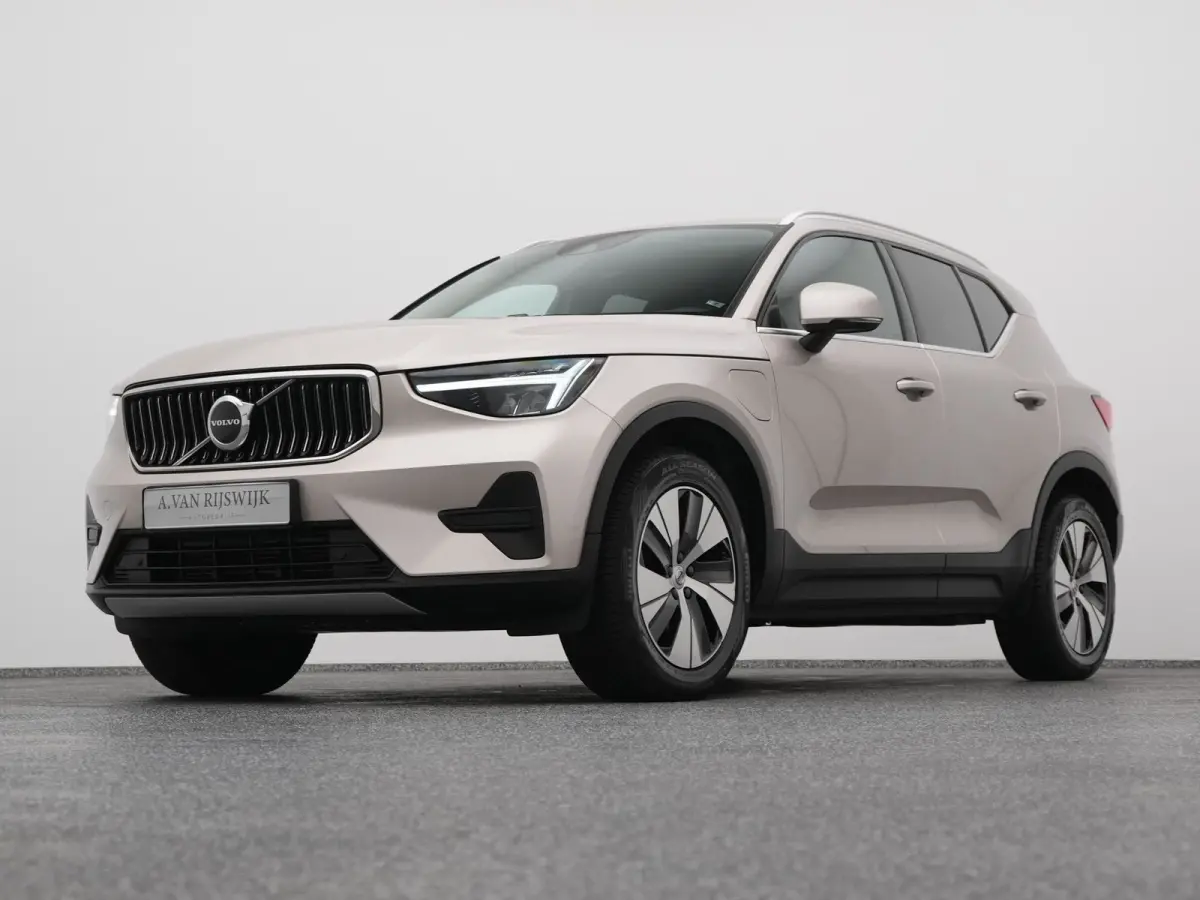 1.5 T4 Recharge Inscription | FACELIFT | KEYLESS | LEDER