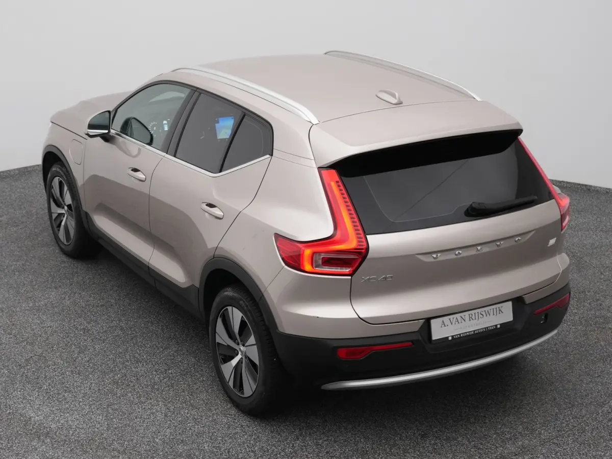 1.5 T4 Recharge Inscription | FACELIFT | KEYLESS | LEDER