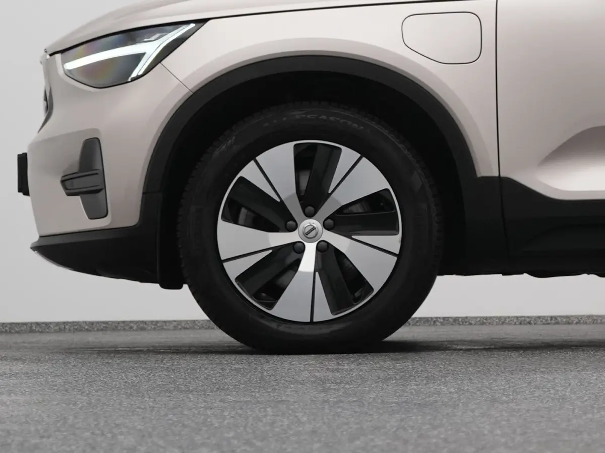 1.5 T4 Recharge Inscription | FACELIFT | KEYLESS | LEDER