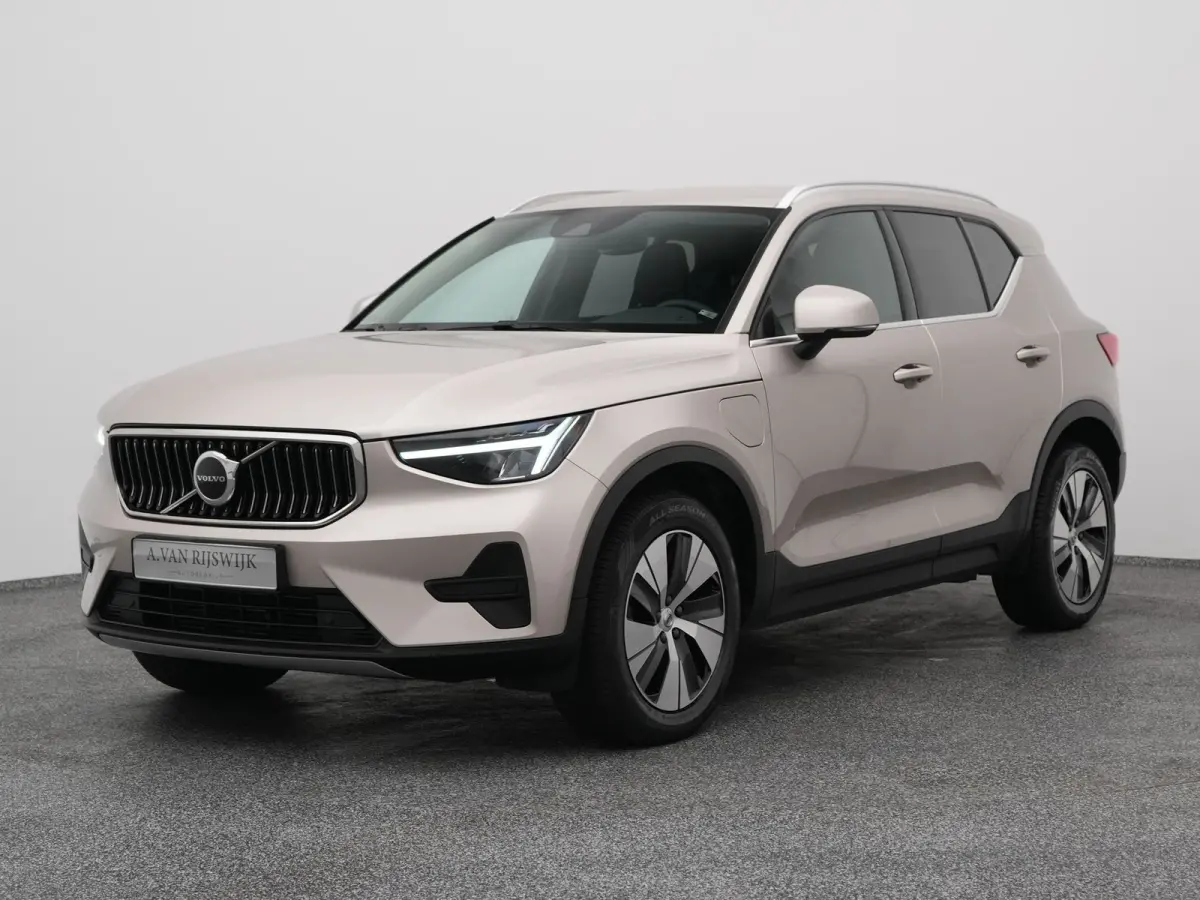 1.5 T4 Recharge Inscription | FACELIFT | KEYLESS | LEDER