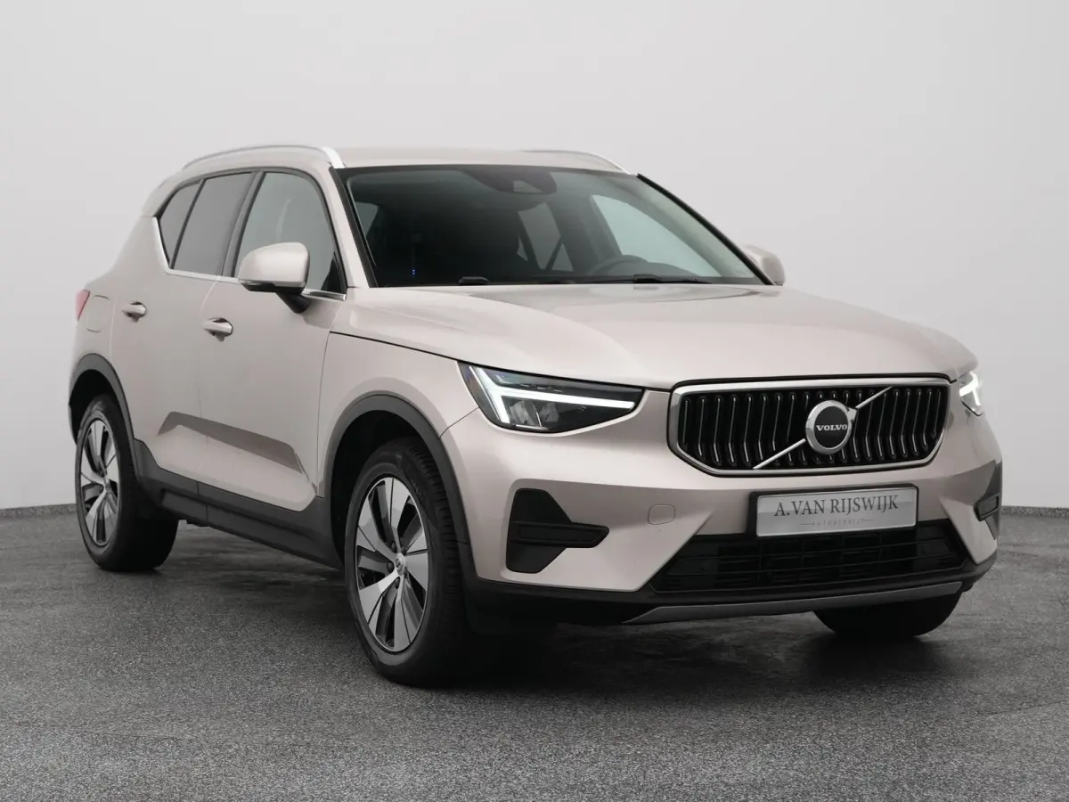1.5 T4 Recharge Inscription | FACELIFT | KEYLESS | LEDER