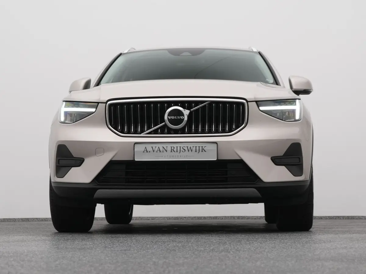 1.5 T4 Recharge Inscription | FACELIFT | KEYLESS | LEDER