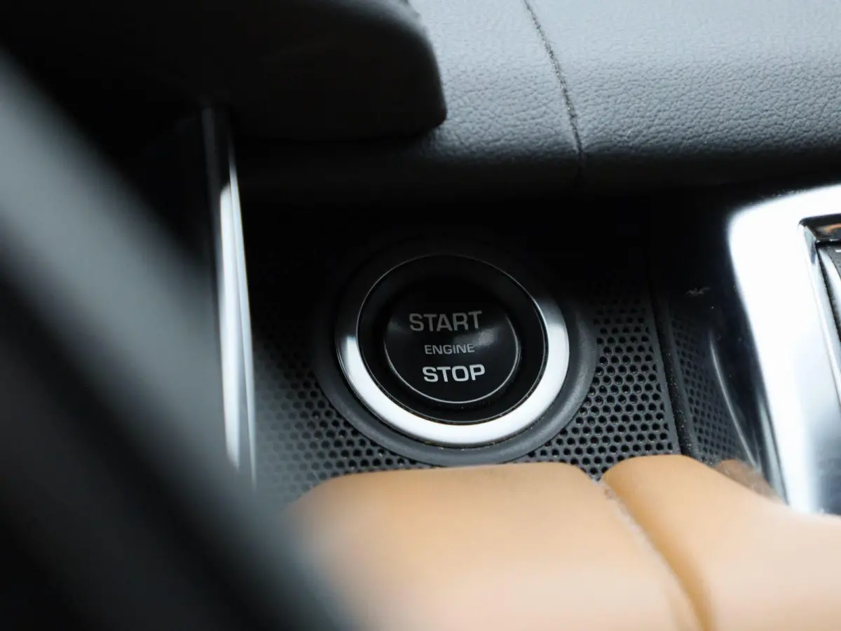P400e HSE Dynamic | Panoramadak | 360 Camera | Stoelverwarming | Trekhaak |