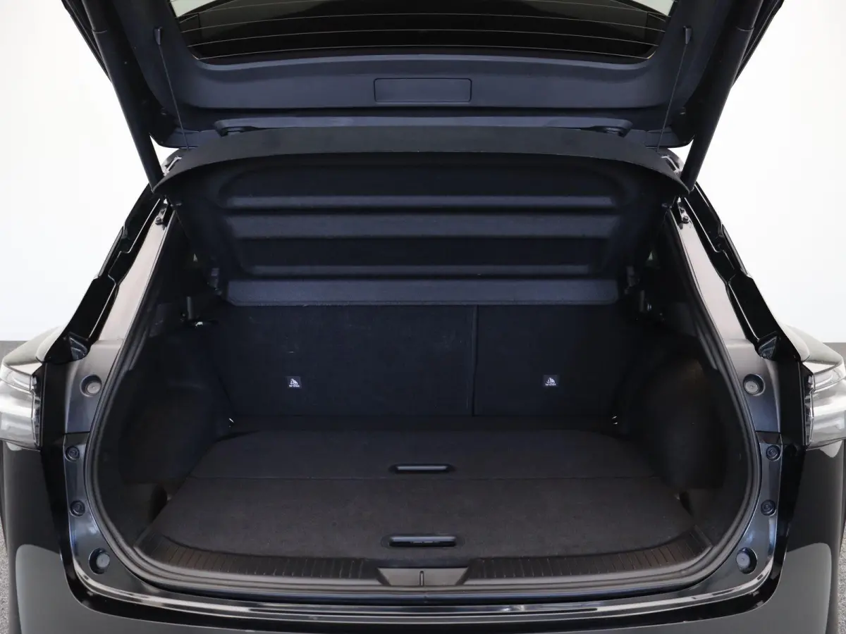 158pk MHEV Xtronic N-Connecta | Panoramadak | Pilot Assist | Elektrische achterklep | Head-up Display | Stoel, stuur en voorruit verwarming  | Rondomzicht camera |