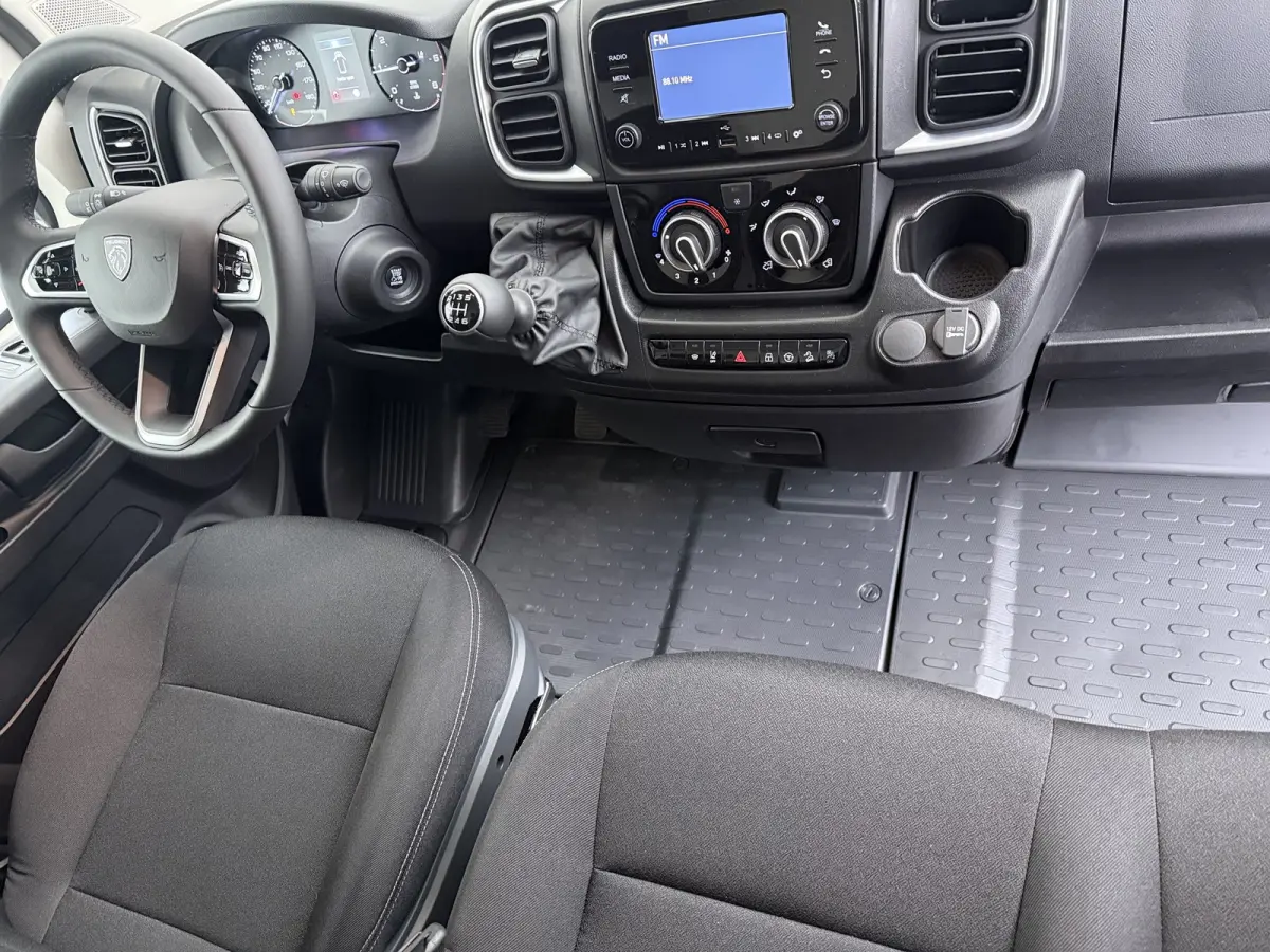 2.2 BlueHDi 140pk L2H2 3.5t | NIEUW BPM VRIJ! | Achteruitrijcamera | Airco | Apple Carplay/Android Auto|telefoonintegratie premium