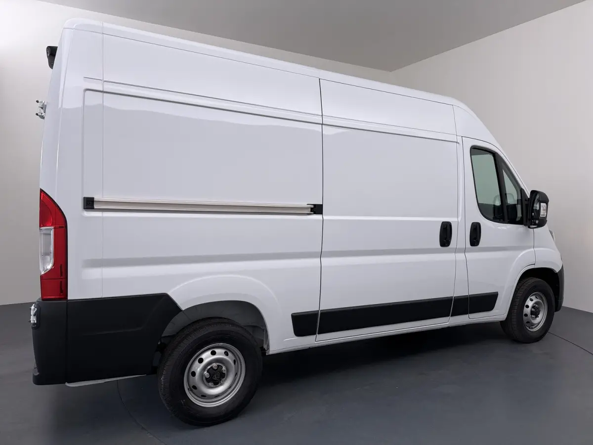 2.2 BlueHDi 140pk L2H2 3.5t | NIEUW BPM VRIJ! | Achteruitrijcamera | Airco | Apple Carplay/Android Auto|telefoonintegratie premium