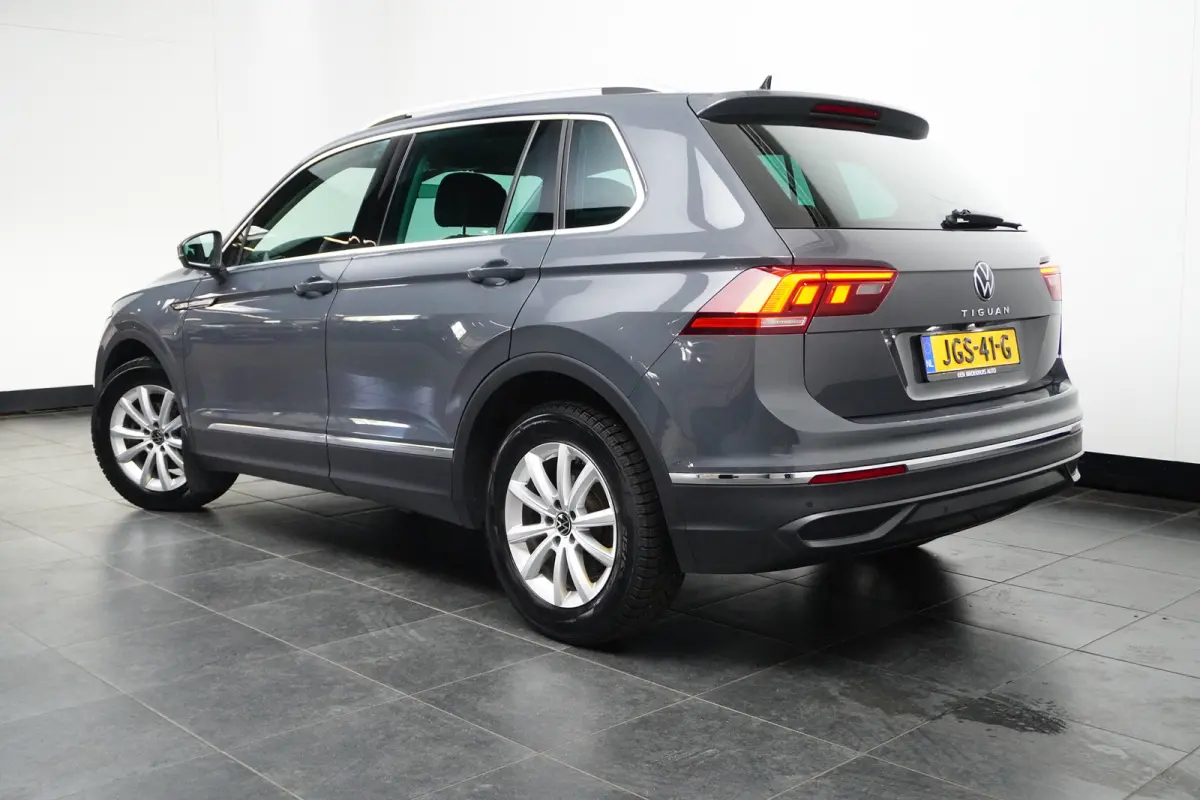1.5 TSI 150 PK DSG Life Business | CAMERA ACHTER | STUUR + STOELVERW. | ADAPT. CRUISE | APP. CONNECT | LED | AIRCO | DAB+
