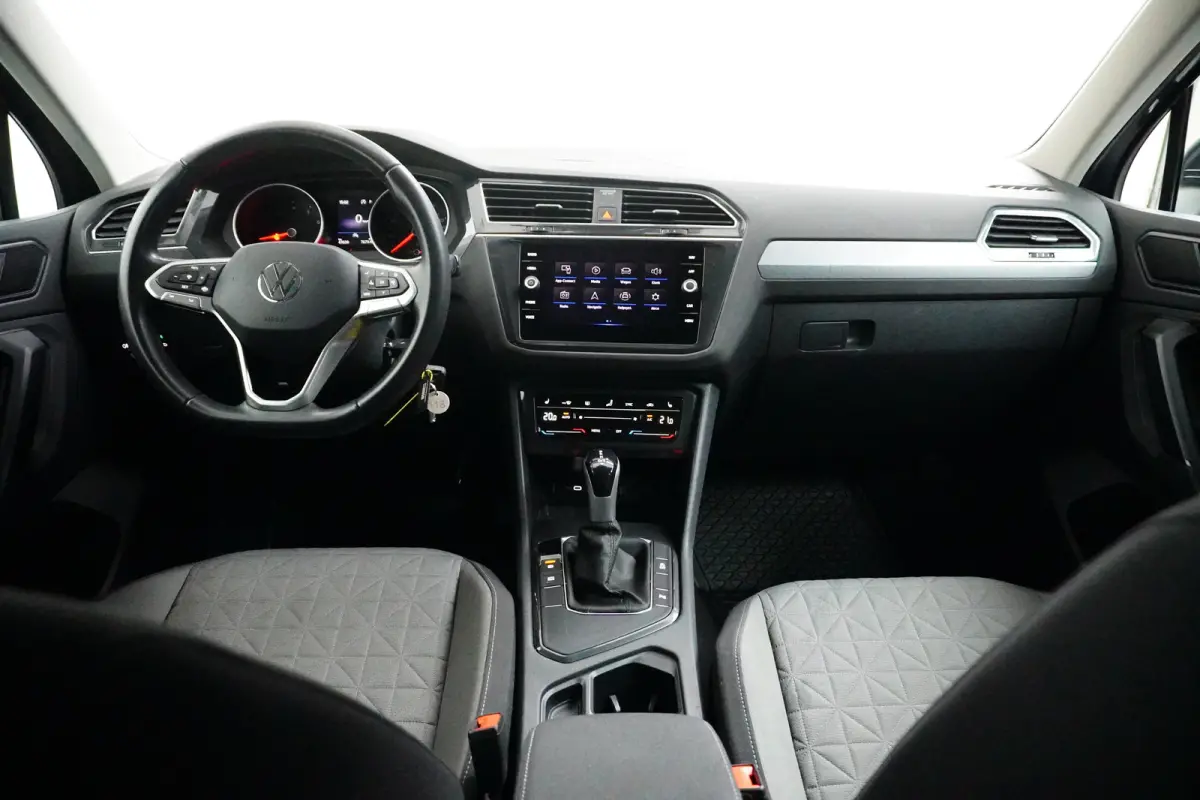 1.5 TSI 150 PK DSG Life Business | CAMERA ACHTER | STUUR + STOELVERW. | ADAPT. CRUISE | APP. CONNECT | LED | AIRCO | DAB+