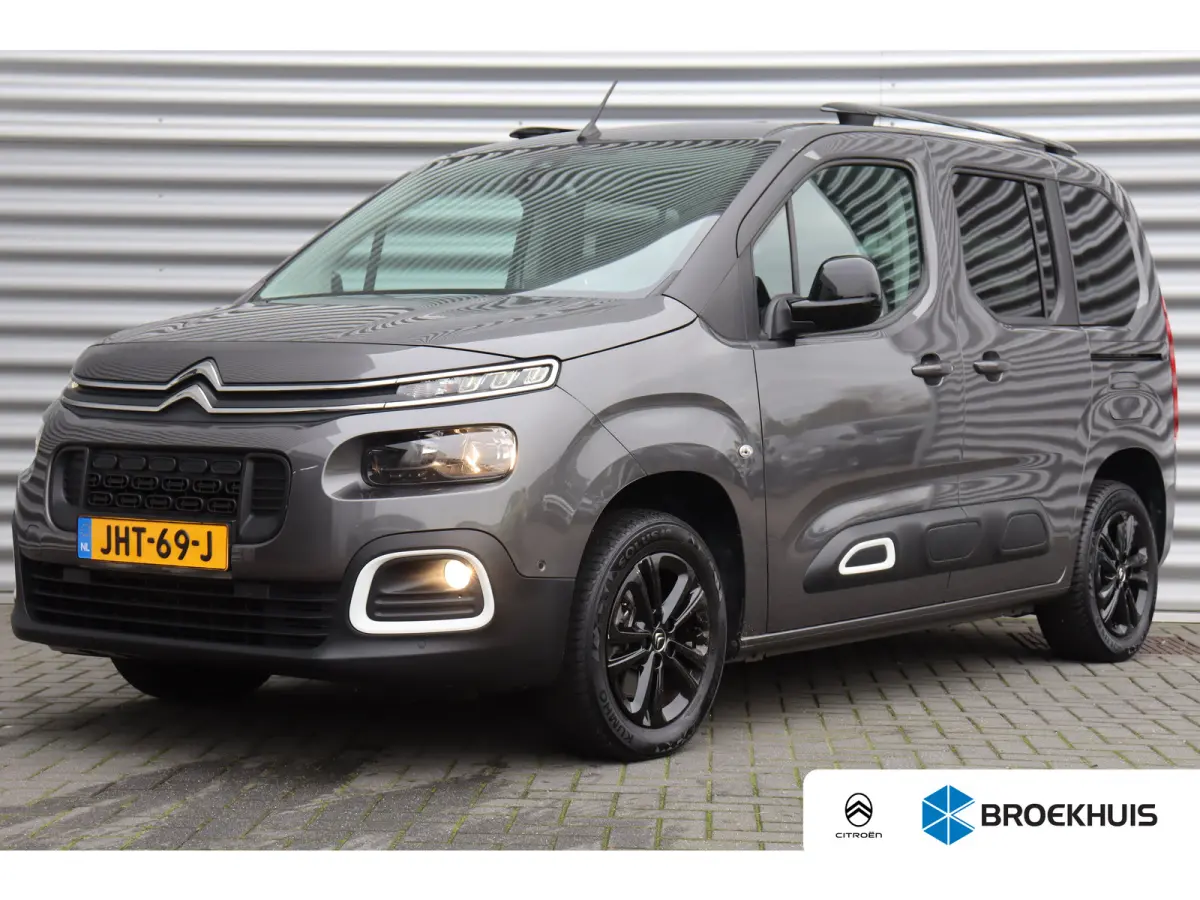 Citroen 1.2 PURETECH 130PK SHINE AUTOMAAT / NAVI / CLIMA / LED / PDC / 17" LMV / CAMERA / KEYLESS / BLUETOOTH / CRUISECONTROL / 1E EIGENAAR / NIEUWSTAAT !!