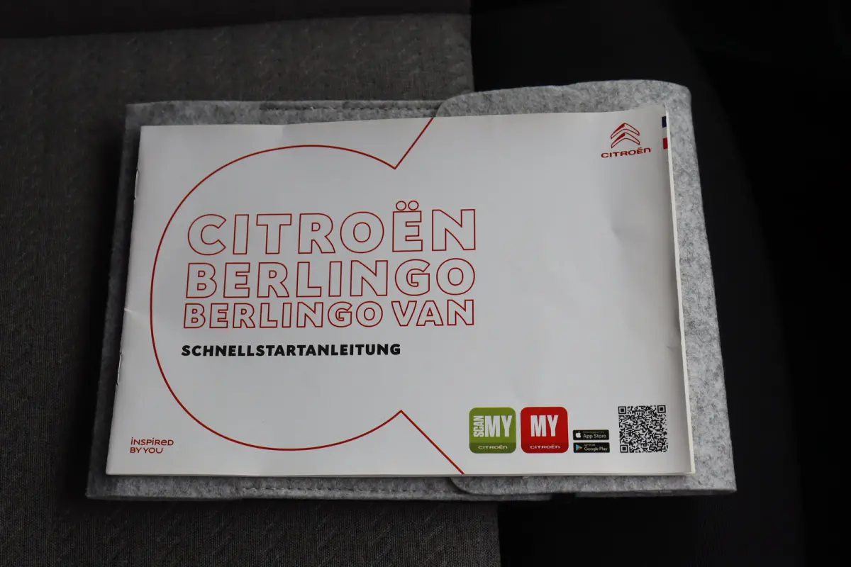 Citroen 1.2 PURETECH 130PK SHINE AUTOMAAT / NAVI / CLIMA / LED / PDC / 17" LMV / CAMERA / KEYLESS / BLUETOOTH / CRUISECONTROL / 1E EIGENAAR / NIEUWSTAAT !!