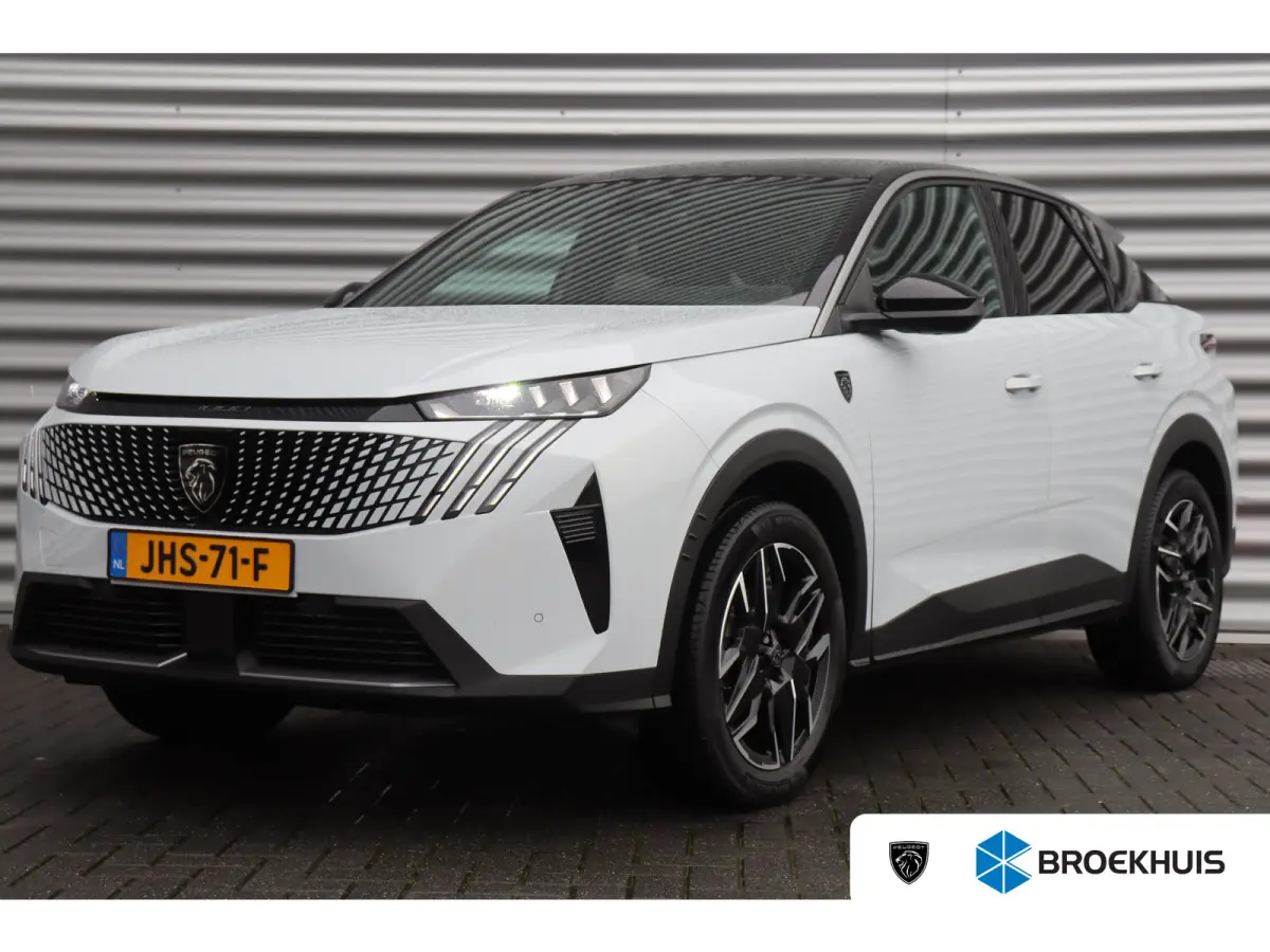 1.2 HYBRID 145PK GT AUTOMAAT / NAVI / LEDER / CLIMA / LED / PDC / 19" LMV / CAMERA / WINTERPAKKET / ADAPT. CRUISECONTROL / 1E EIGENAAR / NIEUWSTAAT !!