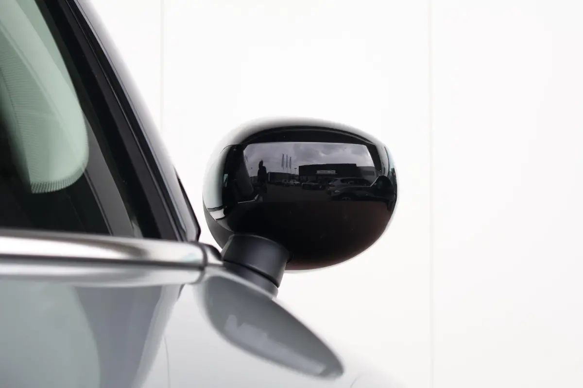 Essential 33 kWh | SoH 97% |Navigatie | cruise control | Sportstoelen | Led Pakket | DAB