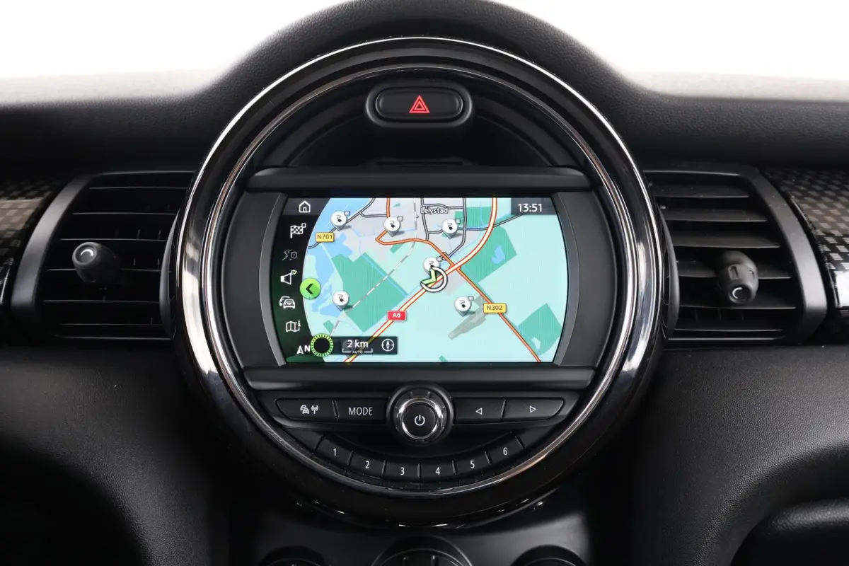 Essential 33 kWh | SoH 97% |Navigatie | cruise control | Sportstoelen | Led Pakket | DAB