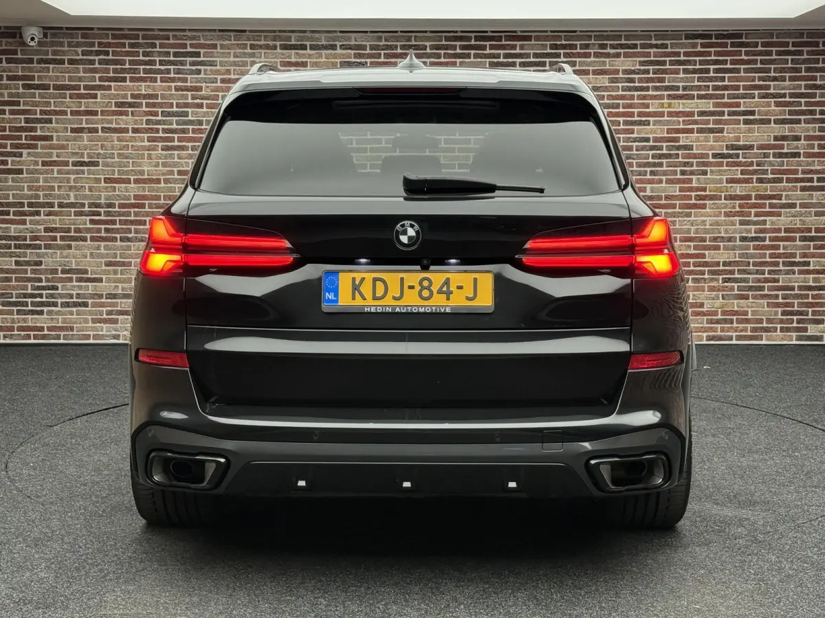 xDrive45e M FACELIFT-pack SKY M-seats Carbon H&K Trkh