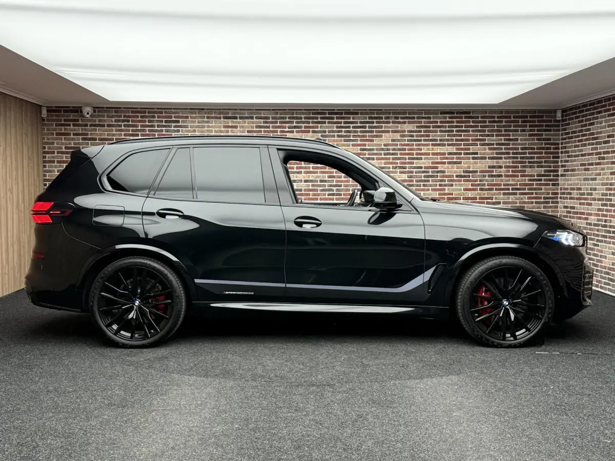 xDrive45e M FACELIFT-pack SKY M-seats Carbon H&K Trkh