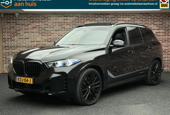 xDrive45e M FACELIFT-pack SKY M-seats Carbon H&K Trkh