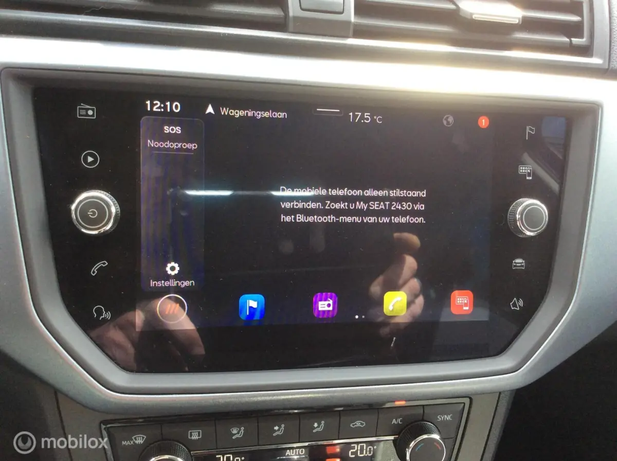 1.0 TSI Style Business Intense Nav Camera Apple Carpl