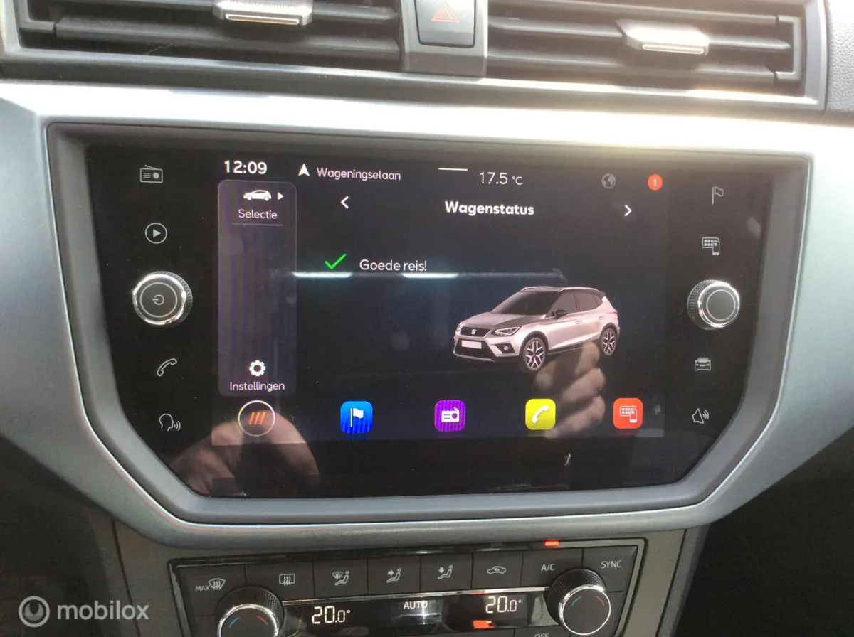 1.0 TSI Style Business Intense Nav Camera Apple Carpl