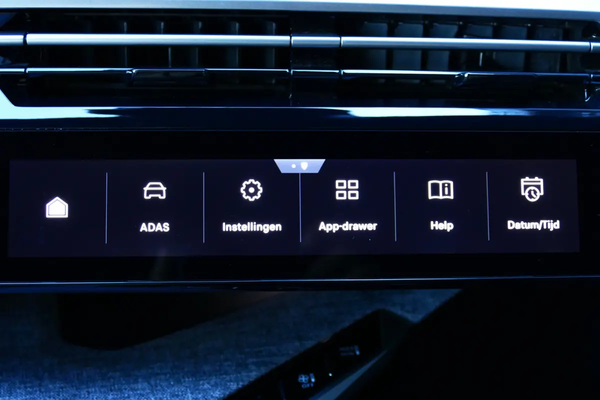 1.2 HYBRID 145PK GT AUTOMAAT / NAVI /CLIMA / PDC / 19"LMV / CAMERA / ELEKTR. ACHTERKLEP / KEYLESS / FULL-LED / WINTERPAKKET / ADAPT. CRUISECONTROL / 1E EIGENAAR / SCHITTERENDE STAAT !!