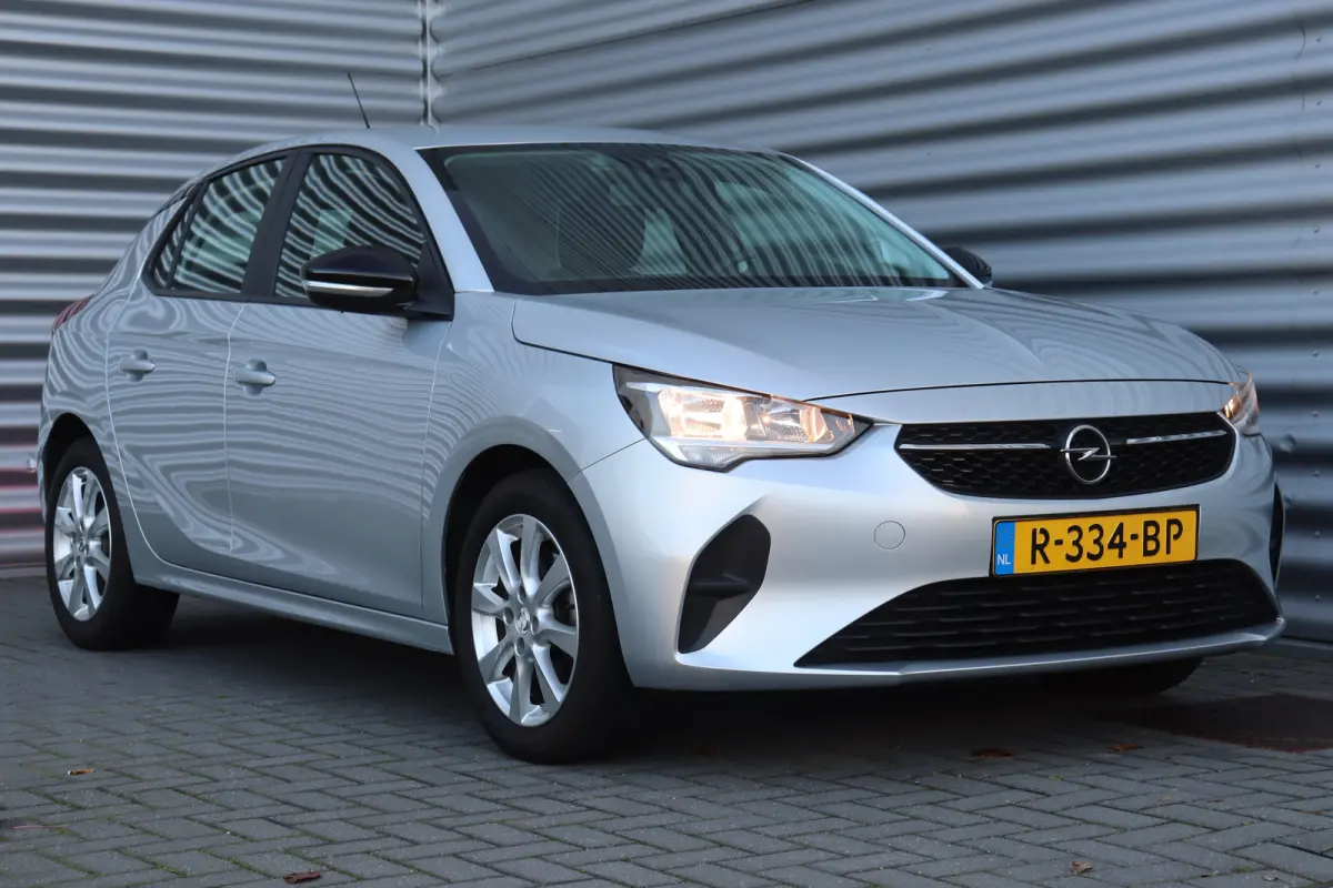 1.2 TURBO 100PK 5-DRS EDITION+ / NAVI / AIRCO / LED / PDC / 16" LMV / BLUETOOTH / CRUISECONTROL / 1E EIGENAAR / NIEUWSTAAT !!