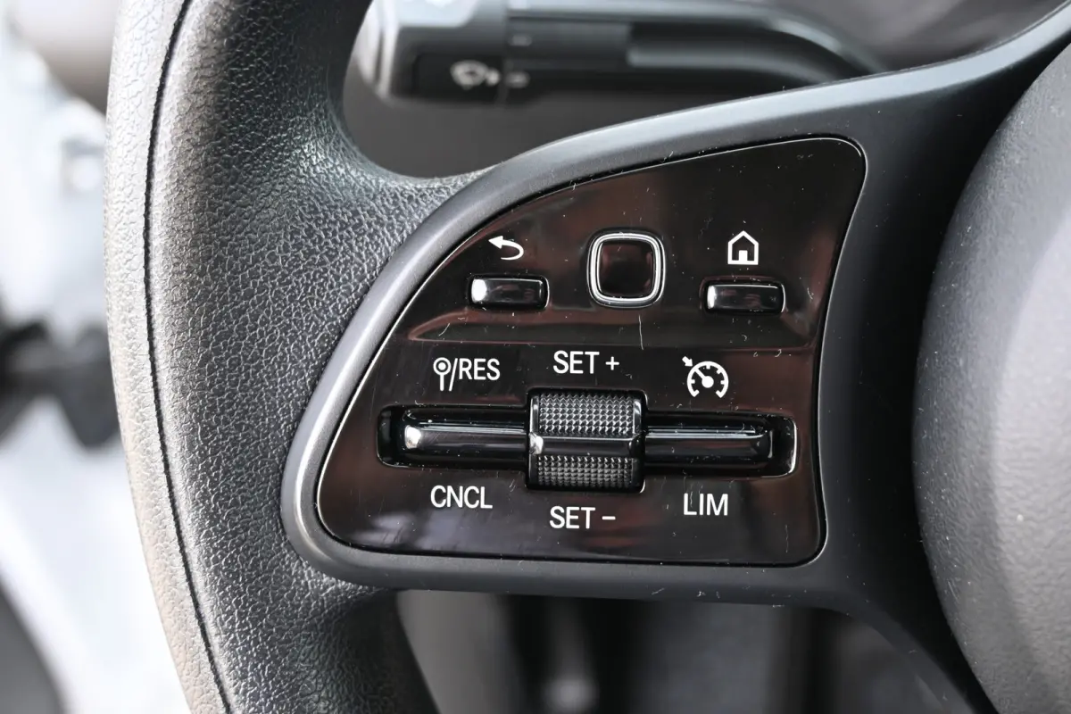 112 CDI L1 Pro MBUX navigatie met camera, Apple Carplay/Android Auto